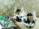 Greek Yogurt Parfaits with Blueberries, Oats and Almonds