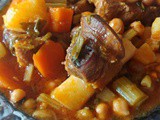 Lamb soup with vegetables —— σουπα με αρνι με λαχανικα