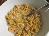 Cereal with organic whole milk