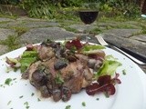 Chicken with mushrooms and sage