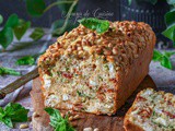 Cake salé aux tomates séchées, basilic et pignons de pin