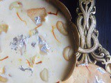 Appe Payasa/Milk Pudding With Crisp Fried Semolina Fritters ~ Udupi Cuisine
