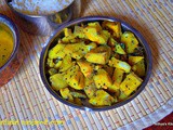 Vazhaikai manjapodi curry/raw banana turmeric curry