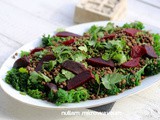 Vegatarisch slaatje van groene linzen, boerenkool en rode biet