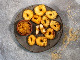 Medu vada (urad dal vada) - South Indian savory donuts