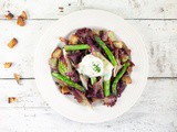 Recipe: Green asparagus and baked goat cheese salad