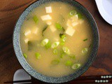 Easy Vegan Miso Soup