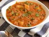 Aloo Mutter Gravy-Aloo Matar Masala-Potato Peas Gravy Recipe (Restaurant Style)