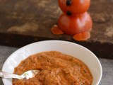 Easy Onion Tomato Chutney Recipe-Vengayam Thakkali Chutney (for idli,dosa,chapati,bread,upma)