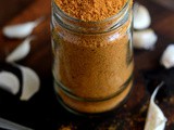 Poondu Podi-Garlic Powder Recipe-Poondu Milagai Podi for Rice-Idli-Dosa