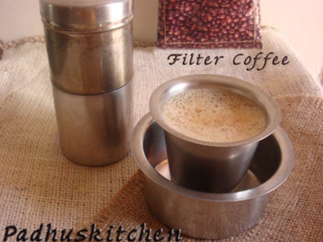 South Indian Filter Coffee-How to make Filter coffee - Padhuskitchen