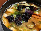 Eggplant Miso Soup (ナスの味噌汁)