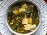 Korean Seaweed Soup (Tofu Miyeok-Guk)