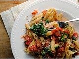 Bacon Ranch Pasta with Spinach and Tomatoes