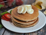 Healthy Blender Banana Oatmeal Pancakes + Weekly Menu