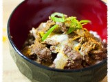 Japanese Beef Gyudon (牛丼)