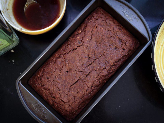 eggless gluten free ragi finger millet and date