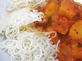 Idiyappam with curry