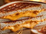Cara Membuat Resep Mini Sandwich Keju Panggang Buat Ide Bekal Sarapan Praktis