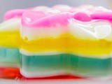 Cara Membuat Resep Puding Susu Pelangi Dingin Untuk Dessert Keluarga