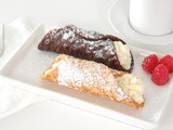 Pastry Khas Italia! Resep Cannoli Renyah Dengan Isian Krim Lembut