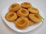 Butter cookies with pineapple jam