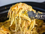 Cheesy Crock Pot Chicken Spaghetti