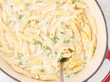 One Pot Chicken Alfredo with Peas