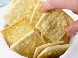 Saltine Cracker Recipe (Soda Crackers)