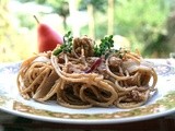 Spaghetti integrali con pere e noci