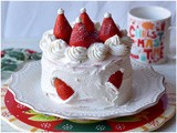 Strawberry hat cake