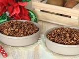 Crumble di mandorle vegan al cacao, avena e kiwi | ricetta vegan senza glutine e fit