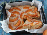 Torta allo yogurt soffice senza uova, con 4 ingredienti