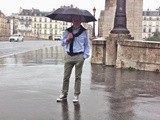 I love Paris in the sunshine, i love Paris in the rain