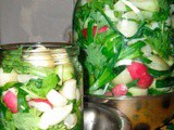 How to Make Lacto-fermented Radishes with Spices