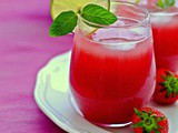Non-Alcoholic Strawberry Daiquiri Punch – a spicy punch with a twist for the festive Season