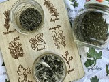 How to dry garden herbs in the oven
