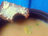 Maronensuppe mit frisch gebackenem Brot