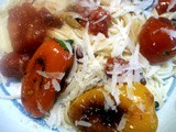 Nudeln mit Pimientos,Tomaten und Pesto,vegetarisch