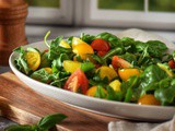 Easy Cherry Tomato Arugula Salad: So Refreshing