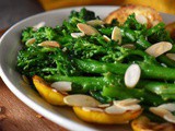 Easy Garlicky Sauteed Broccolini