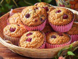 Easy Raspberry Muffins Recipe with Oats
