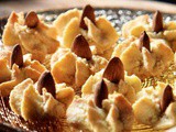 Italian Amaretti Cookies with Sambuca (Piped)