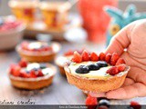 Tartellette al cioccolato bianco con frutti di bosco