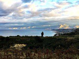 Tenuta Enza La Fauci, tra mare e colline nel cuore del Faro Doc di Messina