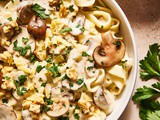 Creamy pasta gorgonzola recipe with mushrooms