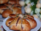 Hearty Homemade Buns/Bread with Unique Sweet Aromatic and Nutty Flavor