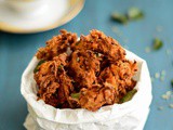 Onion Pakoda Recipe | South Indian Onion Pakoda | Vengaya Pakoda - Easy Tea Time Snack Recipe