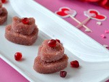 Pomegranate Semolina Pudding / Pomegranate Rava Kesari - Easy Valentine Indian Sweet