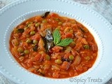 Thakkali Pattani Thokku / Tomato Peas Curry